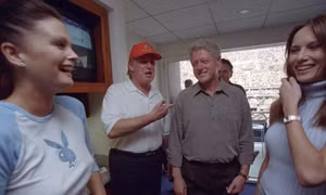 Lộ ảnh cựu Tổng thống Clinton và tỷ phú Trump ngày chơi thân
