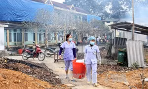 "Đau đầu" với rác thải y tế