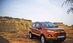 Ford Việt Nam bận rộn tiếp nhận đơn đặt hàng