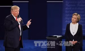Ông Trump và bà Clinton chuẩn bị gì cho trận "so găng" cuối cùng?
