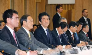Nhật Bản thay đổi thành phần chính phủ thúc đẩy Abenomics