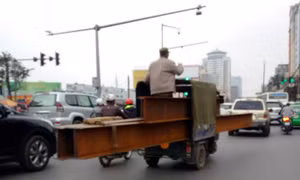 Xử nghiêm xe ba bánh lộng hành ở Thủ đô 