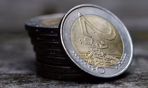 Chủ nhân giải Nobel Kinh tế 2016: Đồng euro là một sai lầm