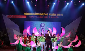 Nhớ Bác Hồ qua những bài ca 