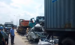 Tai nạn liên hoàn trên cầu Phú Mỹ, một người tử vong 