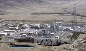 Iran sẽ bán cho Nga 40 tấn nước nặng