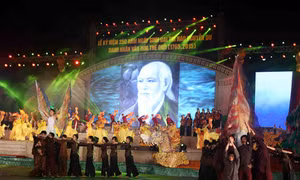 Long thành cầm giả ca