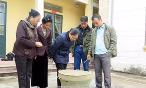 Phát hiện trống đồng cổ tại Điện Biên
