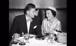 Cựu đệ nhất phu nhân Mỹ Nancy Reagan qua đời