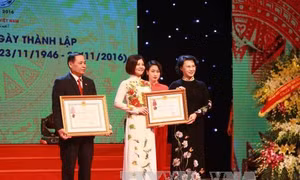 Hội Chữ thập đỏ Việt Nam đón nhận Huân chương Lao động hạng Nhì