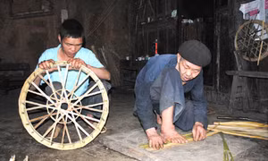 Nguy cơ mai một nghề đan lát của đồng bào Cờ Lao 