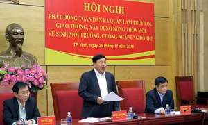 Nghệ An ra quân làm sạch môi trường