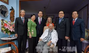 Chủ tịch Quốc hội lên đường tới Cuba dự Lễ tang Lãnh tụ Fidel Castro 