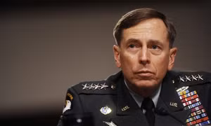 Cựu Giám đốc CIA được ông Trump cân nhắc làm Bộ trưởng Quốc phòng 