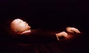 Bí mật bảo quản thi hài lãnh tụ Lenin lần đầu được tiết lộ