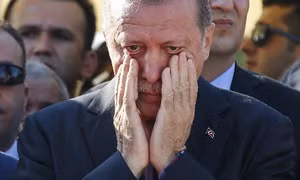 Lý do khiến quân đảo chính không kịp bắn hạ máy bay ông Erdogan