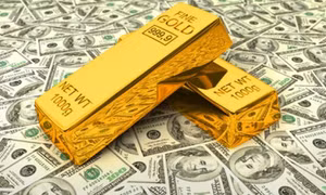 FED nâng lãi suất: USD tăng cao nhất 14 năm, giá vàng thấp nhất 10 tháng