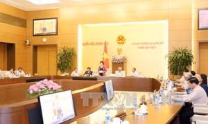Thông cáo Phiên họp thứ 4 của UBTV Quốc hội khóa XIV