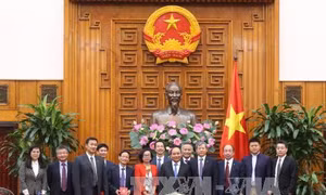 Thủ tướng hoan nghênh các nhà đầu tư lớn từ các Tập đoàn Trung Quốc