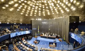Nhân chứng khẳng định bà Rousseff không vi phạm luật ngân sách