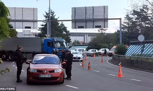 Cảnh báo an ninh ở sân bay Geneva