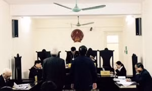 Nguyên lãnh đạo ngân hàng bị phạt tù về tội thiếu trách nhiệm 