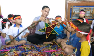 Khơi dậy nét đẹp văn hóa truyền thống Tết Trung thu 
