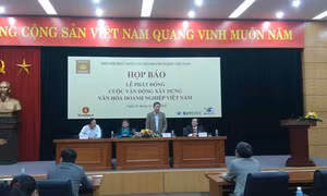 Tổ chức cuộc vận động “Xây dựng văn hóa doanh nghiệp Việt Nam”