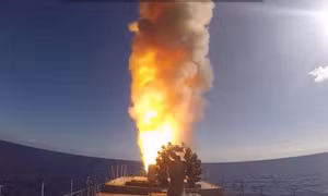 Chiến hạm Nga phóng tên lửa hành trình diệt IS ở Syria 