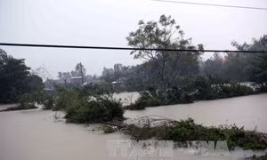 Thêm 1 người mất tích do lũ cuốn 