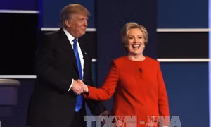 Tranh luận Clinton-Trump đạt kỷ lục số lượng người xem