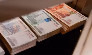 Nga biến đồng ruble thành "tiền tệ siêu lợi nhuận"