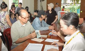 Để lĩnh lương hưu nhưng còn thiếu số năm đóng BHXH xử lý như thế nào?
