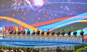 Việt Nam - "Quốc gia danh dự" tại CAEXPO 2016