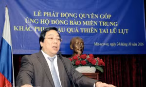 Phát động ủng hộ đồng bào miền Trung tại Nga