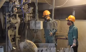 Xi măng Việt Nam trước sức ép “hàng ngoại” 
