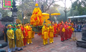 Hội Gióng đền Sóc Sơn tưng bừng khai hội 
