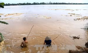 Tin lũ khẩn cấp trên sông Thao và sạt lở đất ở Bắc Bộ