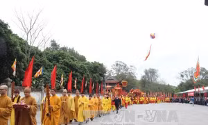 Khoảng 3 vạn người dự ban ấn mùa thu Côn Sơn - Kiếp Bạc