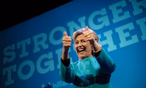 Đặt cược bà Clinton thắng cử, người chơi lĩnh trước cả triệu USD