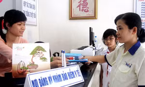 Chấn chỉnh nghịch lý bệnh viện thích… tụt hạng