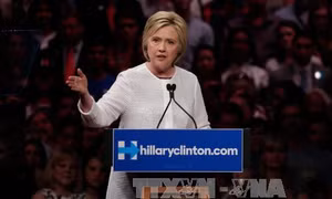 Chính quyền Clinton sẽ cứng rắn hơn với Trung Quốc về Biển Đông