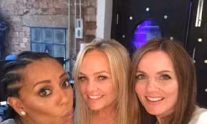 Nhóm nhạc Spice Girls tái hợp