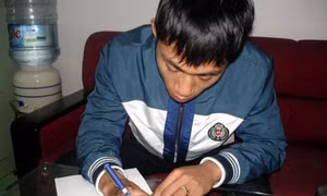 Cấy ghép ngón chân thành... ngón tay