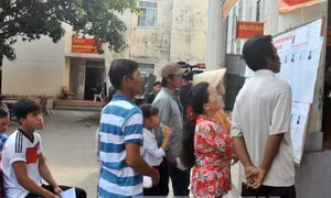 Ngày hội bầu cử sớm ở xã đảo Thổ Châu