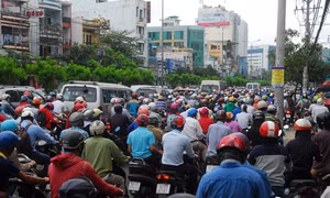 Thủ tướng chỉ đạo giải pháp giảm ùn tắc giao thông sân bay Tân Sơn Nhất