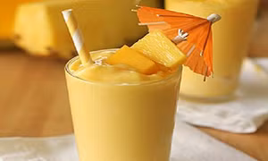 Vòng một nảy nở bất ngờ nhờ ăn dứa mỗi ngày