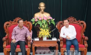 Bí thư Tỉnh ủy, Tỉnh trưởng tỉnh Champasak (Lào) thăm và làm việc tại Đà Nẵng 