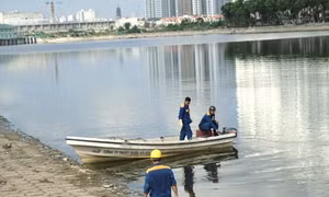 Cần những giải pháp cấp bách để giải quyết ô nhiễm hồ Hà Nội