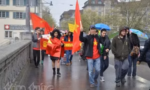 Quầy thông tin về Biển Đông tại Zurich